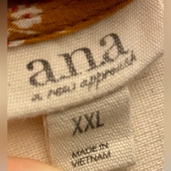 Flower pattern blouse - Picture 4 of 4